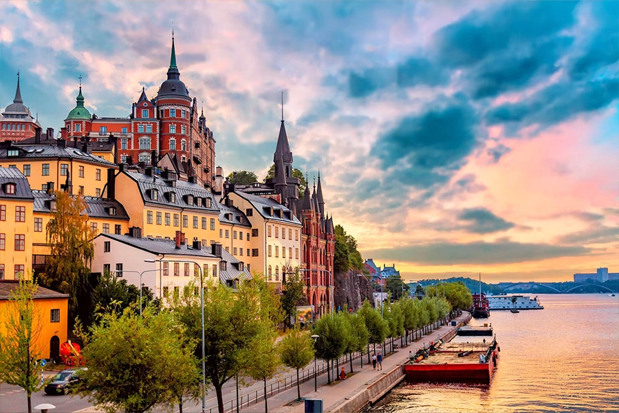 UK Tourist Visa from India Requirements & Fees 2026