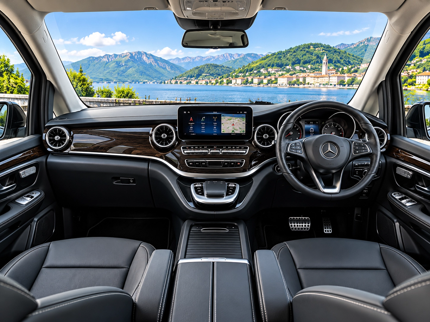 Mercedes-Benz V-Class front cabin dashboard